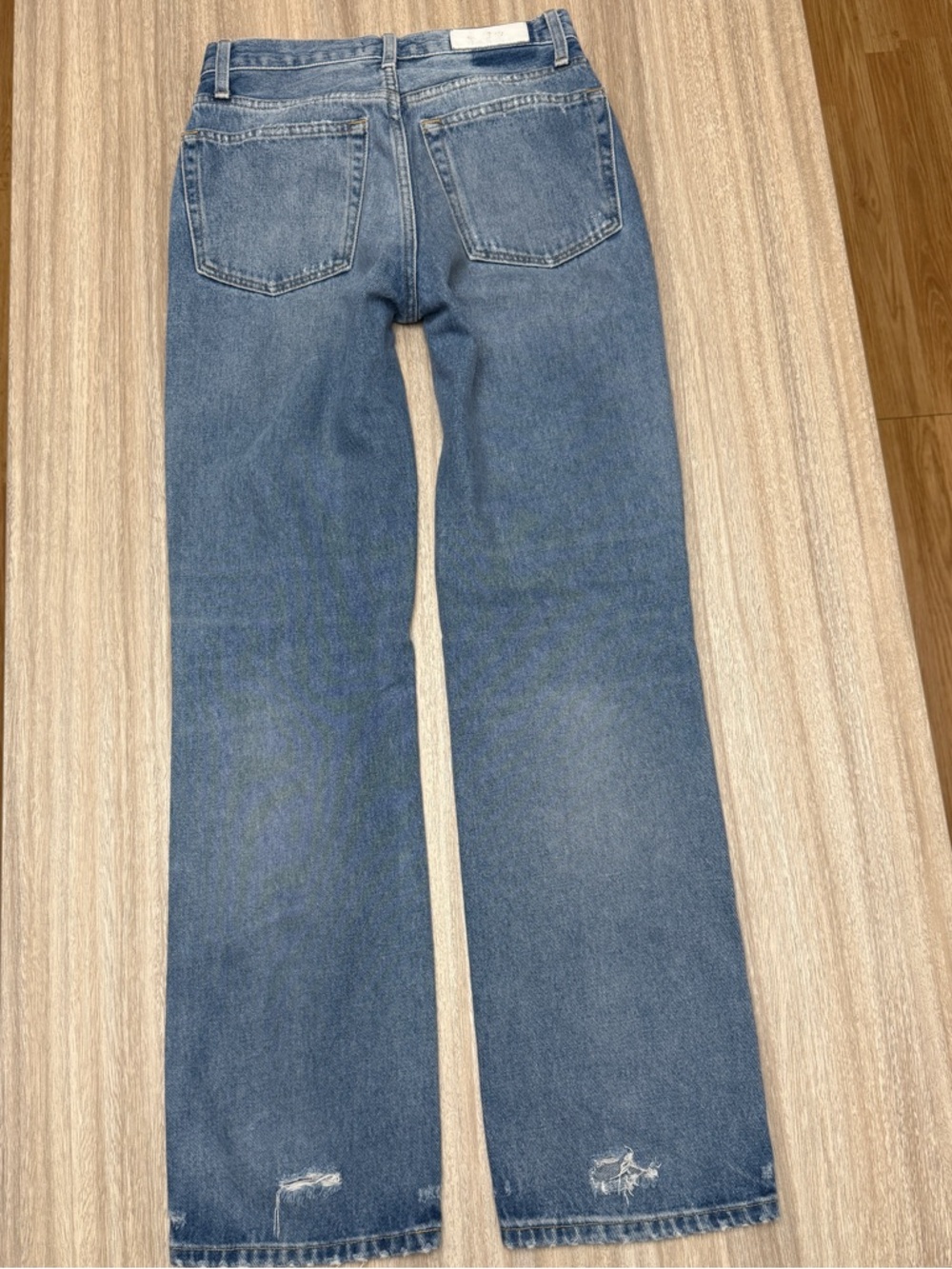 Re/Done 90’s High Rise Loose Jean Size Size 26 in Color Medium Destroyed - Picture 10 of 16
